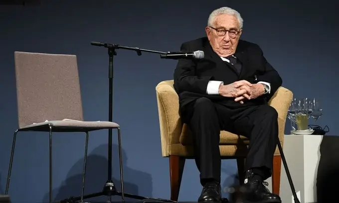 You are currently viewing Henry Kissinger, the Nobel Prize-Winning ‘Warmonger,’ has Passed Away at the Age of 100.